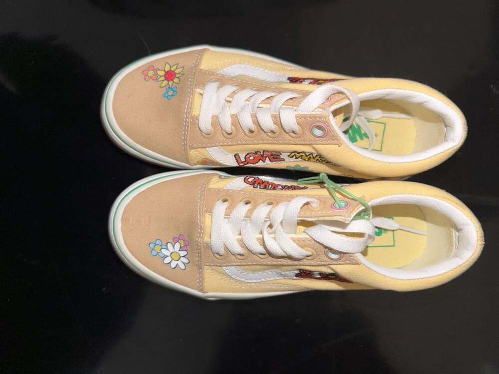 Vans Sesame Street x Old Skool Elmo Natural Yellow Shoes